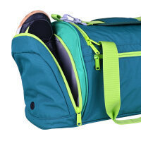 McNeill Sporttasche PETROL – geräumige Sporttasche mit Nassfach für Schule & Freizeit